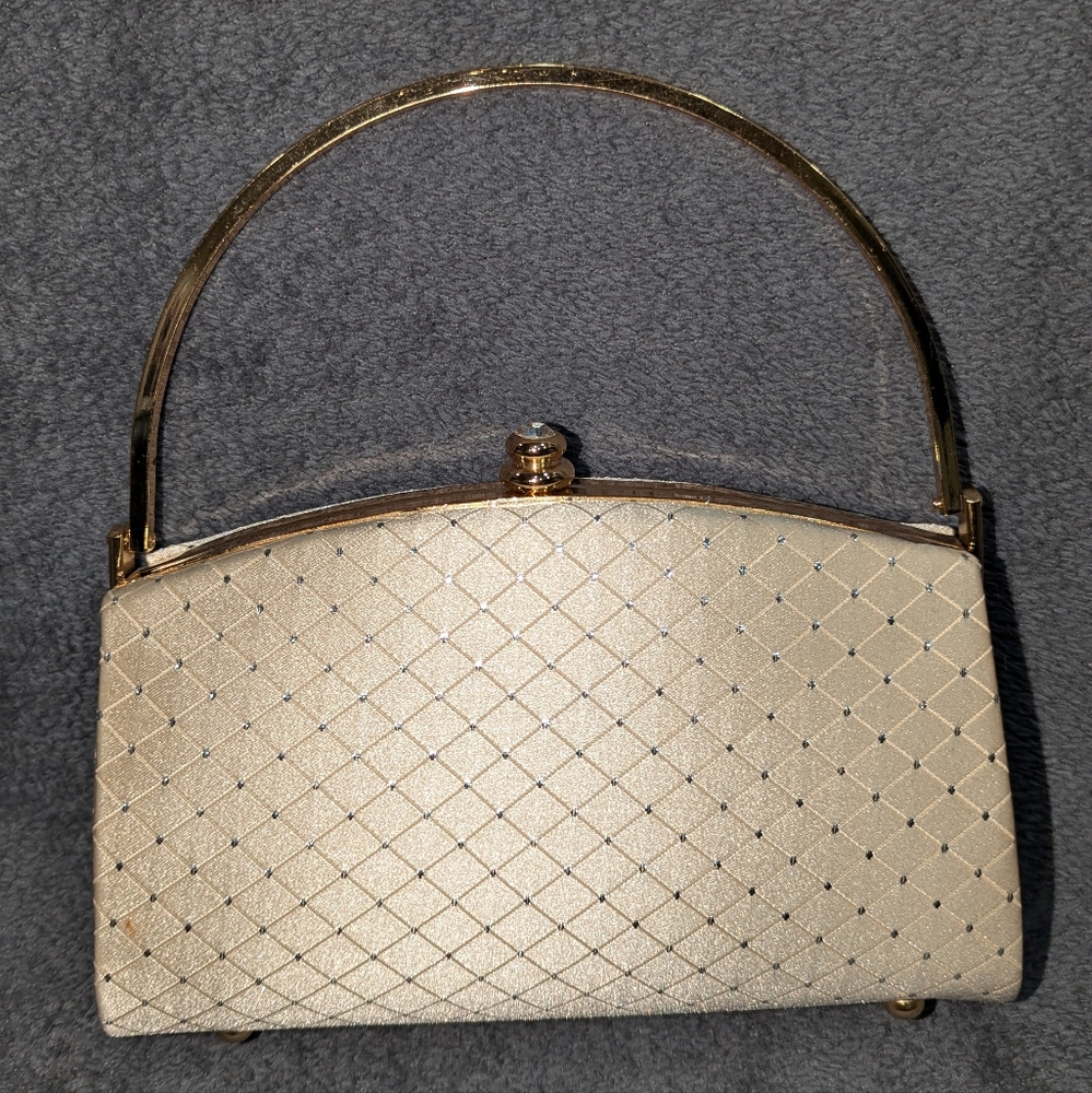 VINTAGE Diamond Pattern Handbag